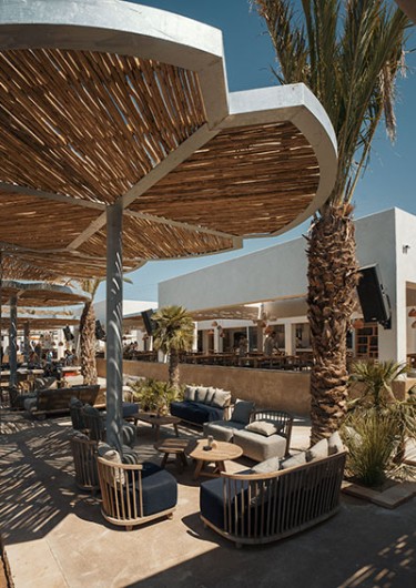 Beach bar Crios Paros